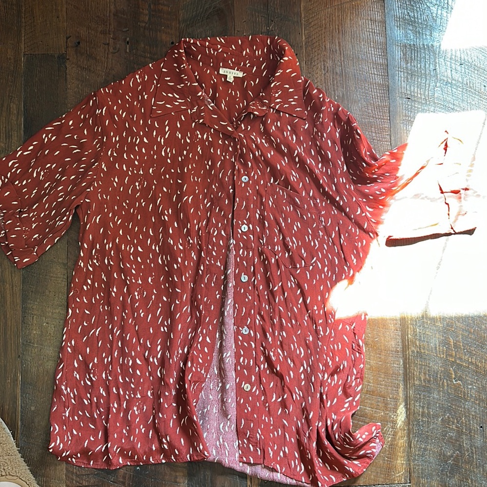 Maternity blouse, oversized
